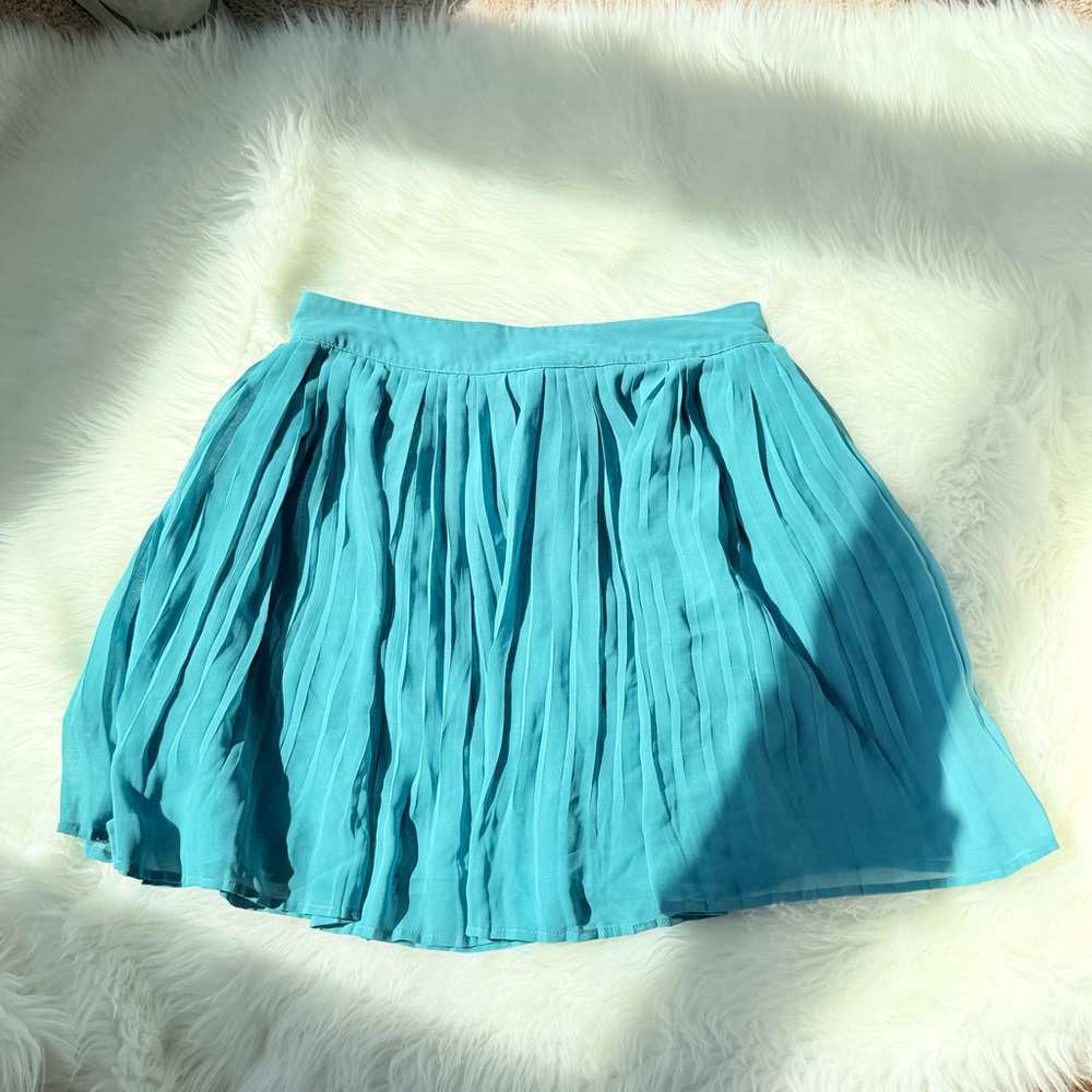 Candie's Pleated Women's Mini Skirt Seafoam Green Color Size XS